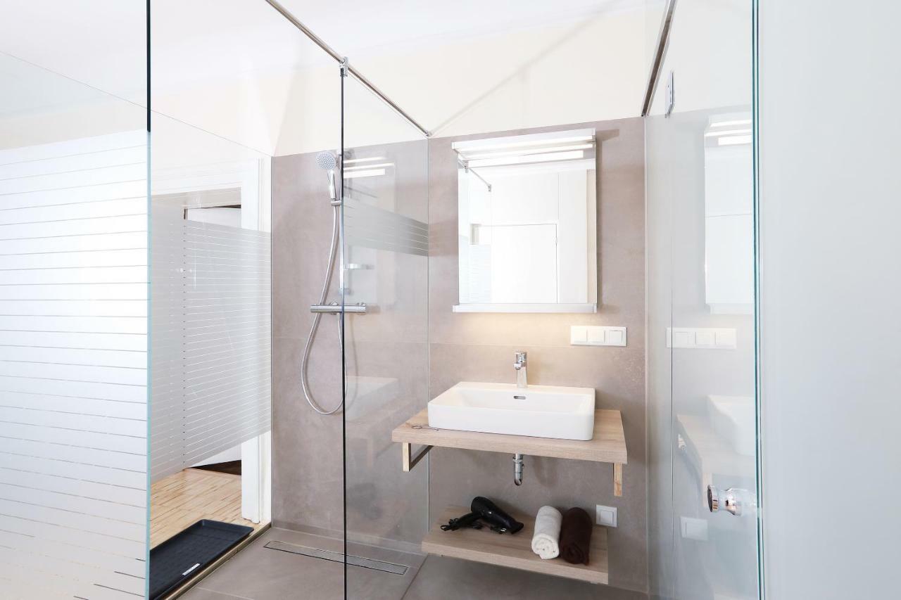 קלגנפורט Stylische Cityapartments Benedikt מראה חיצוני תמונה