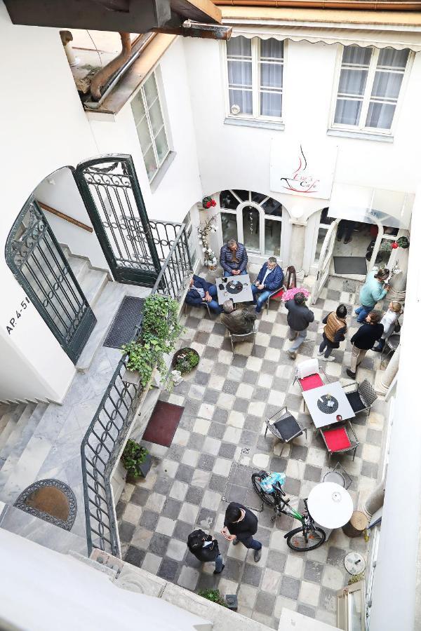 קלגנפורט Stylische Cityapartments Benedikt מראה חיצוני תמונה